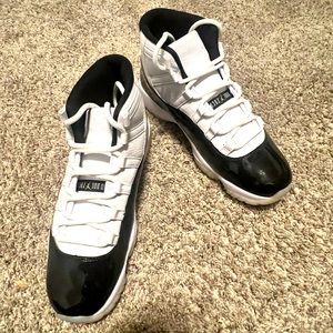 Jordan 11 Graditude